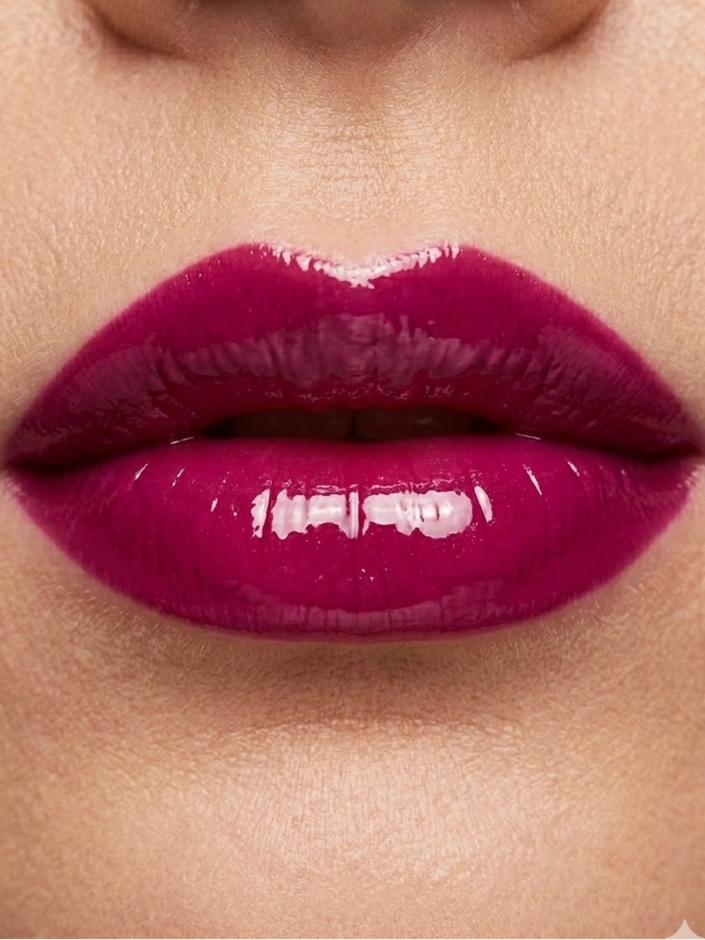 NEW Haus Labs PhD Hybrid Lip Oil – pH-Powered High Shine Gloss – Shade: HUE - Picture 7 of 7